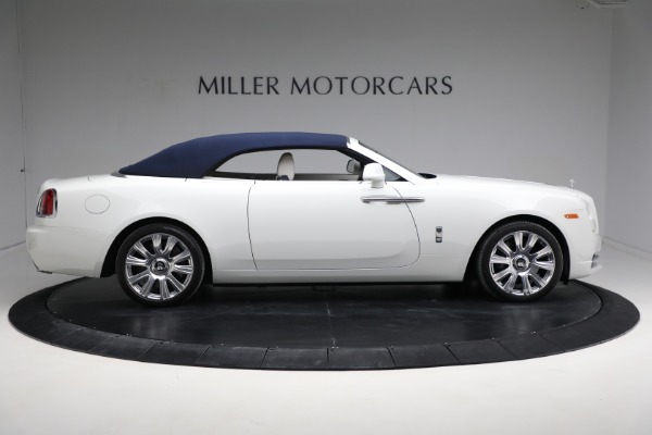 Used 2017 Rolls-Royce Dawn for sale Sold at Alfa Romeo of Westport in Westport CT 06880 25