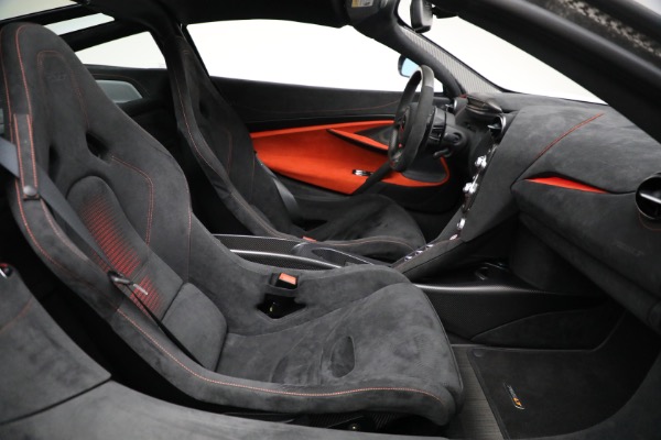Used 2021 McLaren 765LT for sale $469,900 at Alfa Romeo of Westport in Westport CT 06880 22