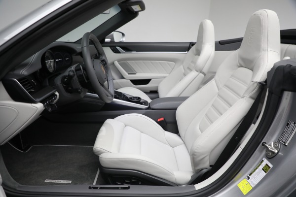 Used 2022 Porsche 911 Turbo S for sale Sold at Alfa Romeo of Westport in Westport CT 06880 19