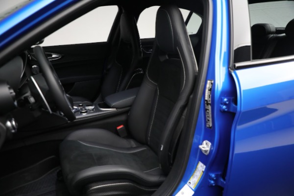 Used 2024 Alfa Romeo Giulia Quadrifoglio for sale Sold at Alfa Romeo of Westport in Westport CT 06880 27