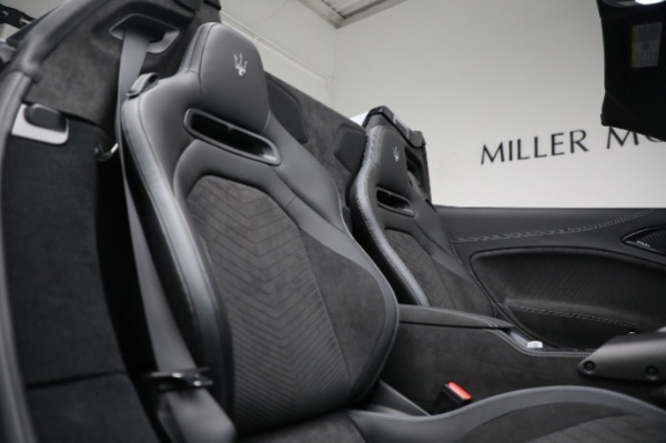 New 2023 Maserati MC20 Cielo for sale Sold at Alfa Romeo of Westport in Westport CT 06880 28