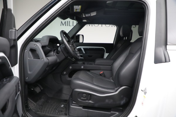 Used 2023 Land Rover Defender 90 X-Dynamic SE for sale Sold at Alfa Romeo of Westport in Westport CT 06880 13