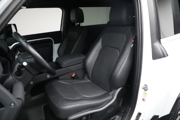 Used 2023 Land Rover Defender 90 X-Dynamic SE for sale Sold at Alfa Romeo of Westport in Westport CT 06880 16