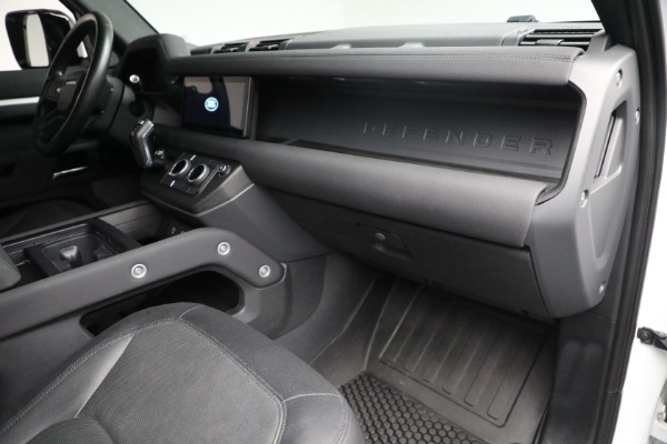 Used 2023 Land Rover Defender 90 X-Dynamic SE for sale Sold at Alfa Romeo of Westport in Westport CT 06880 21