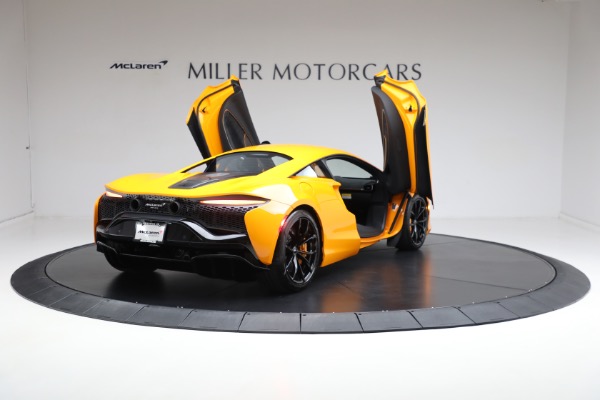 New 2024 McLaren Artura for sale Sold at Alfa Romeo of Westport in Westport CT 06880 17
