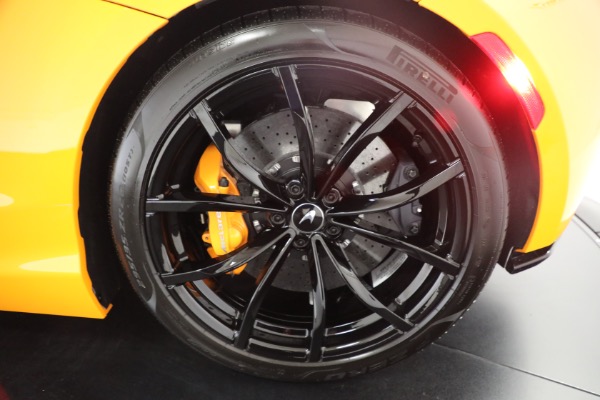 New 2024 McLaren Artura for sale Sold at Alfa Romeo of Westport in Westport CT 06880 21