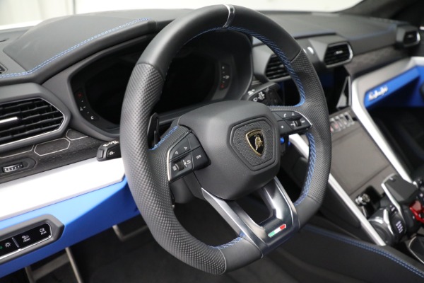 Used 2024 Lamborghini Urus S for sale $305,900 at Alfa Romeo of Westport in Westport CT 06880 17