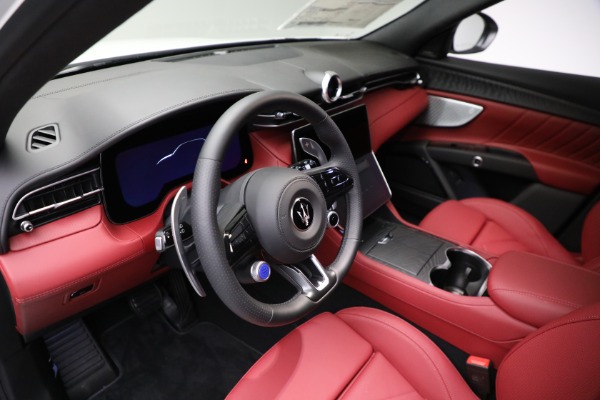 New 2024 Maserati Grecale Modena for sale Sold at Alfa Romeo of Westport in Westport CT 06880 28
