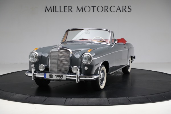 Used 1959 Mercedes Benz 220 S Ponton Cabriolet for sale $229,900 at Alfa Romeo of Westport in Westport CT 06880 1