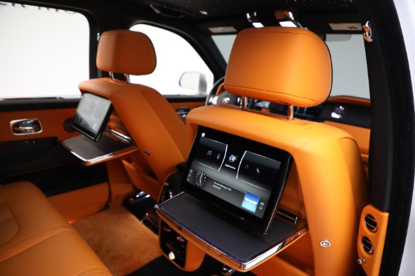 Used 2022 Rolls-Royce Cullinan for sale Sold at Alfa Romeo of Westport in Westport CT 06880 24