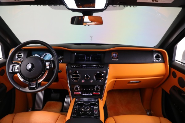 Used 2022 Rolls-Royce Cullinan for sale Sold at Alfa Romeo of Westport in Westport CT 06880 4