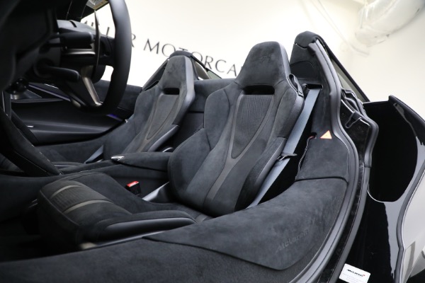 Used 2024 McLaren 750S Spider Performance for sale Call for price at Alfa Romeo of Westport in Westport CT 06880 26
