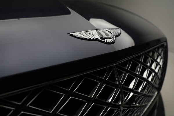 New 2024 Bentley Bentayga EWB Mulliner V8 for sale $344,080 at Alfa Romeo of Westport in Westport CT 06880 15