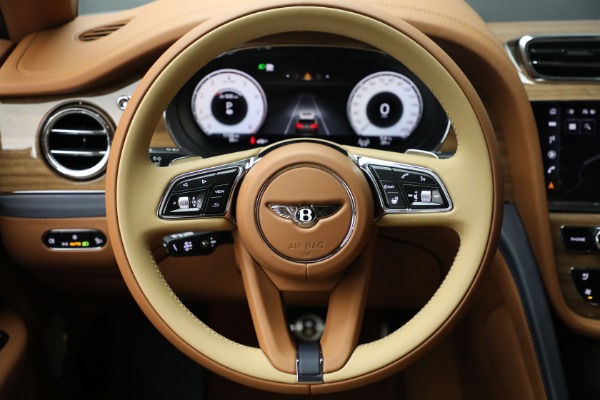 New 2024 Bentley Bentayga EWB Mulliner V8 for sale $344,080 at Alfa Romeo of Westport in Westport CT 06880 22