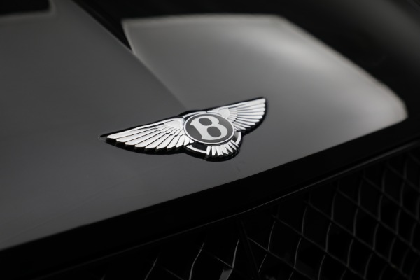 Used 2024 Bentley Bentayga V8 for sale $179,900 at Alfa Romeo of Westport in Westport CT 06880 13