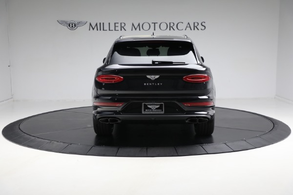 Used 2024 Bentley Bentayga V8 for sale $179,900 at Alfa Romeo of Westport in Westport CT 06880 6