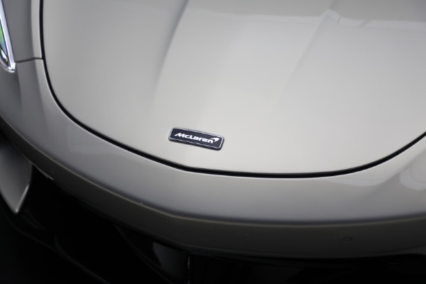 Used 2020 McLaren GT Luxe for sale Sold at Alfa Romeo of Westport in Westport CT 06880 17