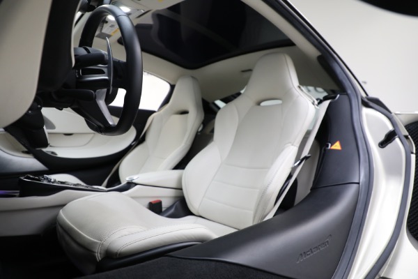 Used 2020 McLaren GT Luxe for sale Sold at Alfa Romeo of Westport in Westport CT 06880 19