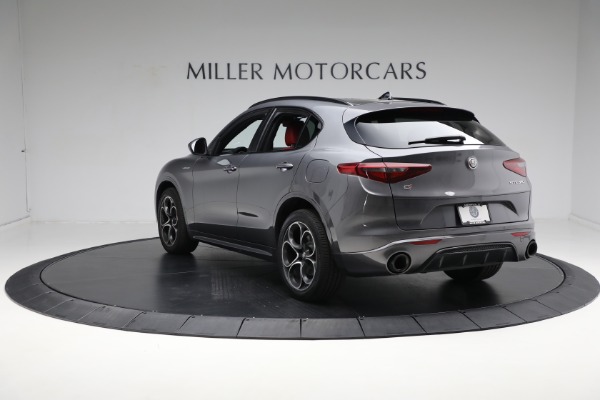 Used 2022 Alfa Romeo Stelvio Veloce for sale Sold at Alfa Romeo of Westport in Westport CT 06880 10