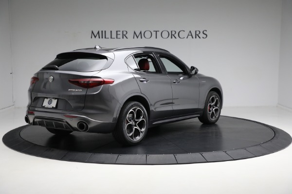 Used 2022 Alfa Romeo Stelvio Veloce for sale Sold at Alfa Romeo of Westport in Westport CT 06880 15