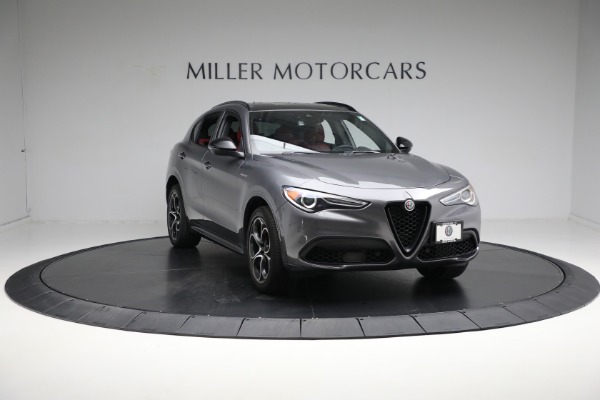 Used 2022 Alfa Romeo Stelvio Veloce for sale Sold at Alfa Romeo of Westport in Westport CT 06880 25