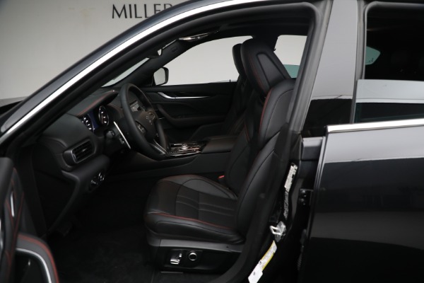 New 2024 Maserati Levante GT Ultima for sale Sold at Alfa Romeo of Westport in Westport CT 06880 28