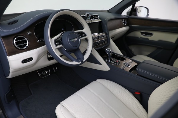 New 2024 Bentley Bentayga V8 for sale Sold at Alfa Romeo of Westport in Westport CT 06880 17