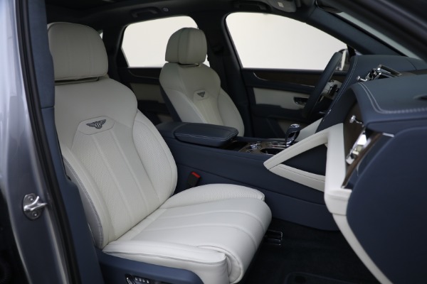 New 2024 Bentley Bentayga V8 for sale Sold at Alfa Romeo of Westport in Westport CT 06880 23