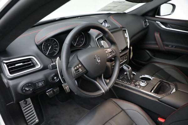New 2024 Maserati Ghibli Modena Ultima Q4 for sale Sold at Alfa Romeo of Westport in Westport CT 06880 28