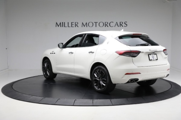 New 2024 Maserati Levante GT Ultima for sale $103,495 at Alfa Romeo of Westport in Westport CT 06880 10