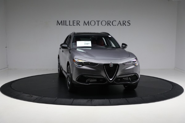 New 2024 Alfa Romeo Stelvio Ti for sale $55,240 at Alfa Romeo of Westport in Westport CT 06880 27