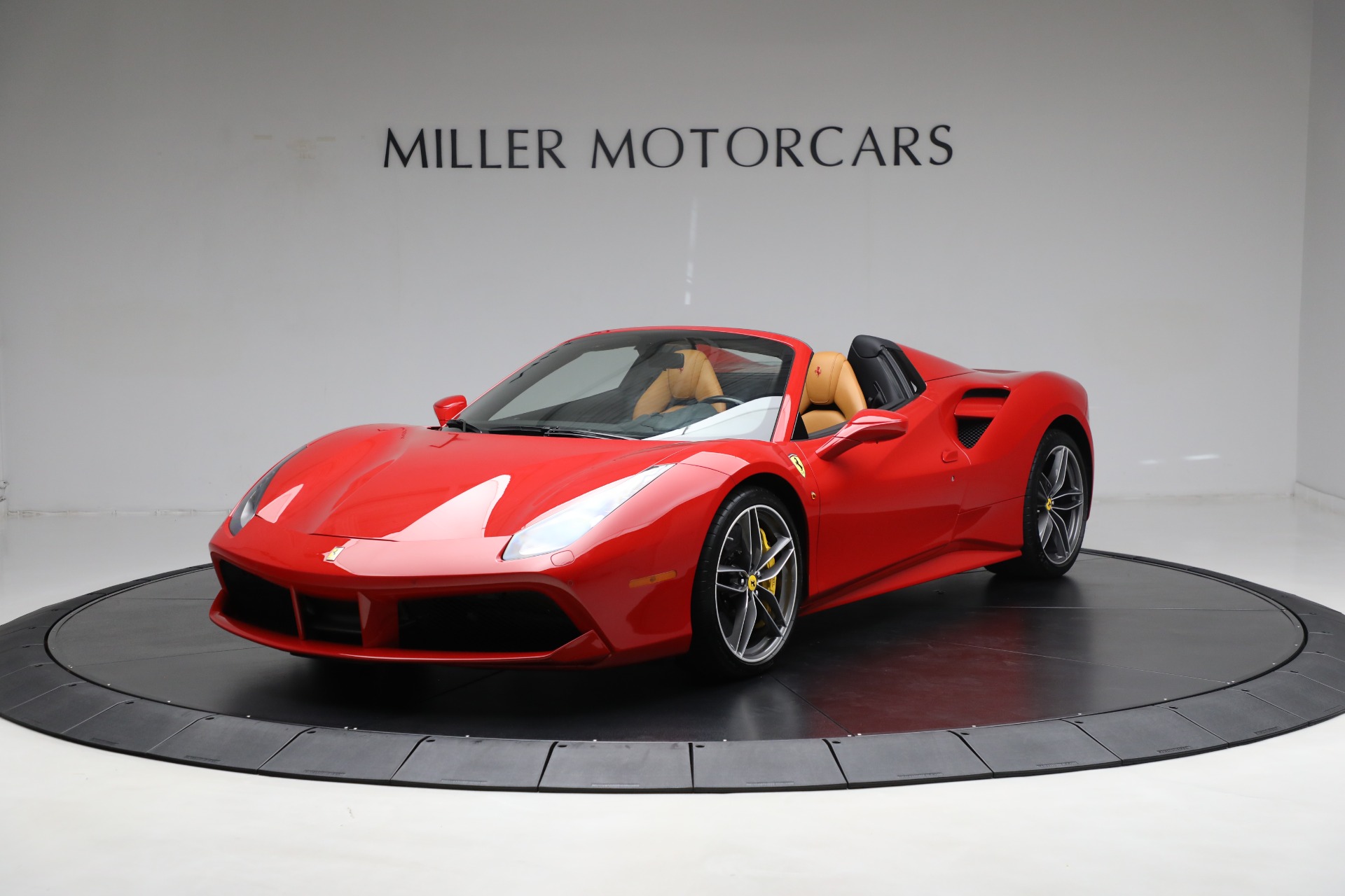 Used 2019 Ferrari 488 Spider for sale Sold at Alfa Romeo of Westport in Westport CT 06880 1