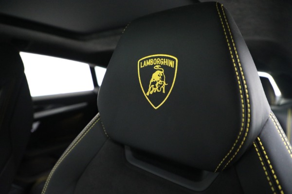 Used 2021 Lamborghini Urus for sale $212,900 at Alfa Romeo of Westport in Westport CT 06880 25