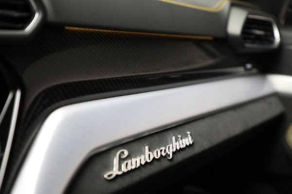 Used 2021 Lamborghini Urus for sale $212,900 at Alfa Romeo of Westport in Westport CT 06880 26