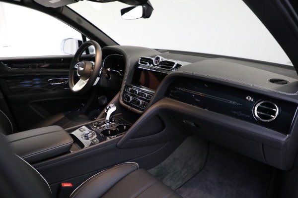 New 2023 Bentley Bentayga EWB Azure V8 First Edition for sale $269,900 at Alfa Romeo of Westport in Westport CT 06880 17