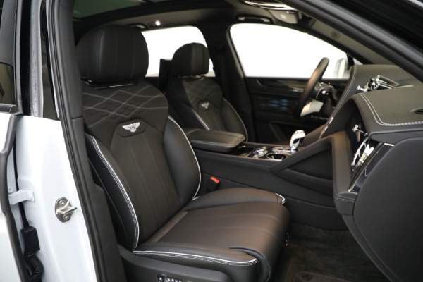 New 2023 Bentley Bentayga EWB Azure V8 First Edition for sale $269,900 at Alfa Romeo of Westport in Westport CT 06880 19