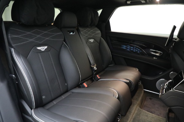 New 2023 Bentley Bentayga EWB Azure V8 First Edition for sale $269,900 at Alfa Romeo of Westport in Westport CT 06880 27