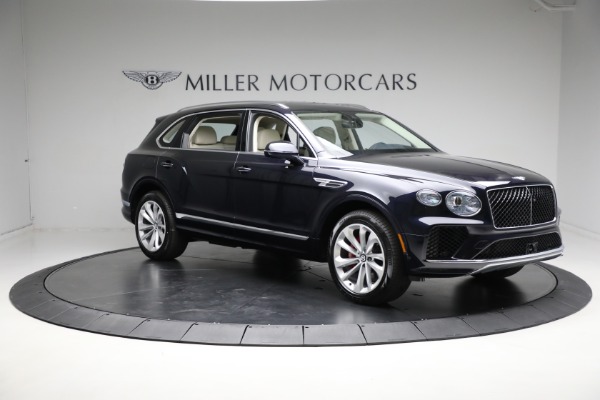 New 2024 Bentley Bentayga EWB V8 for sale $204,900 at Alfa Romeo of Westport in Westport CT 06880 14