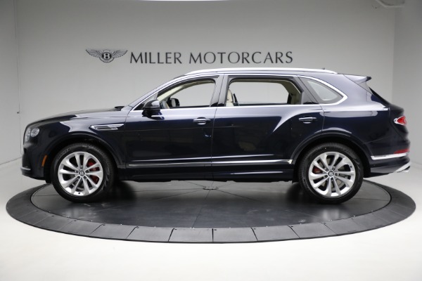 Used 2024 Bentley Bentayga EWB V8 for sale $204,900 at Alfa Romeo of Westport in Westport CT 06880 4