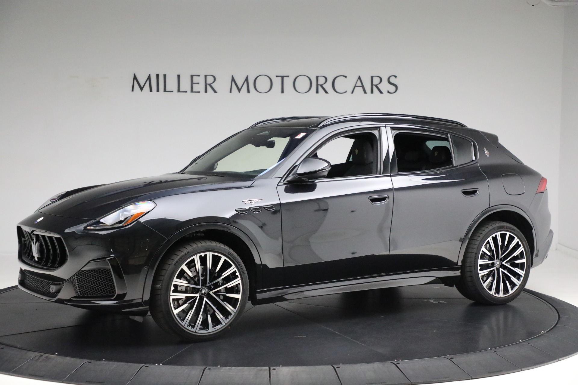 New 2024 Maserati Grecale Trofeo for sale Sold at Alfa Romeo of Westport in Westport CT 06880 1