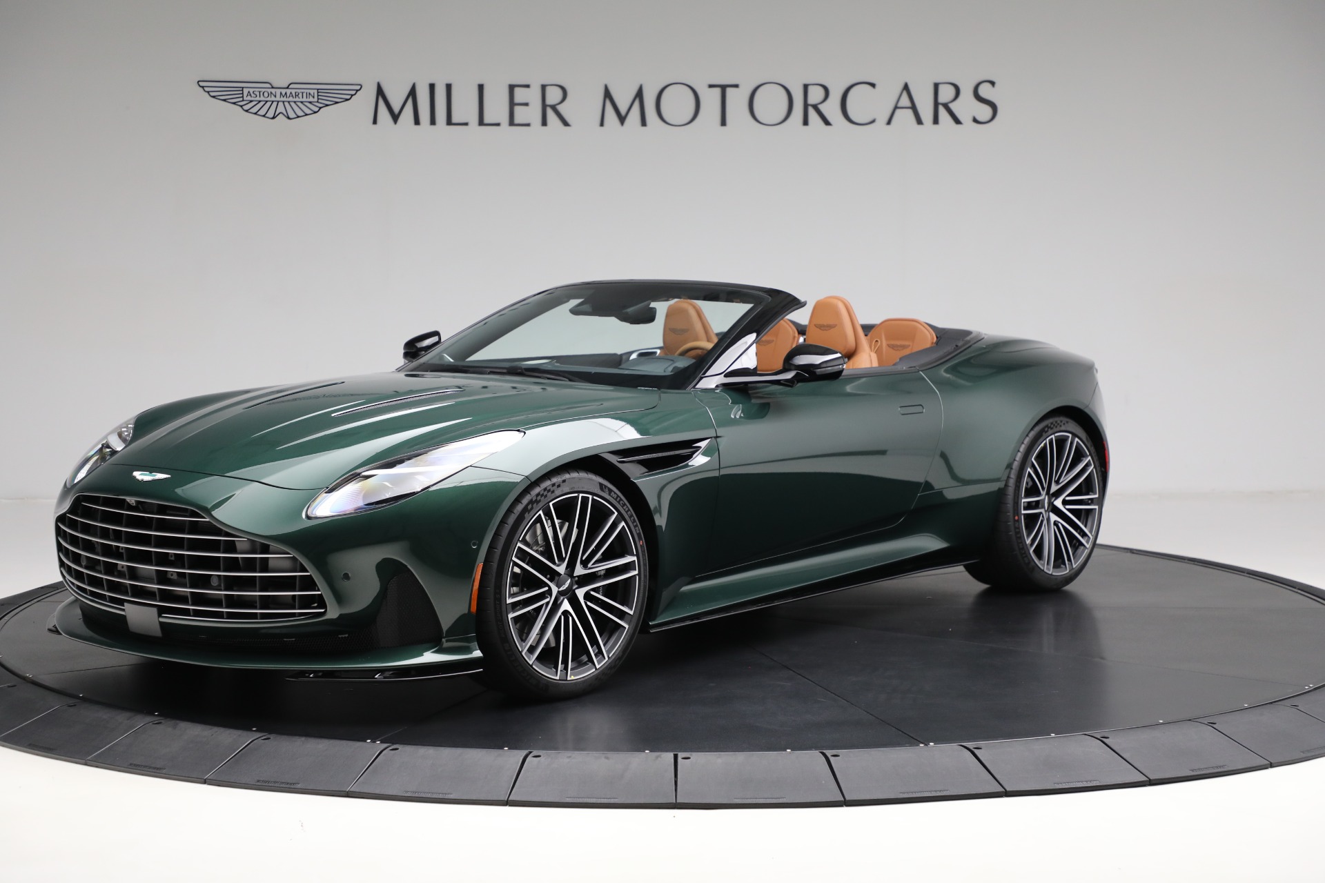 New 2024 Aston Martin DB12 Volante for sale $344,700 at Alfa Romeo of Westport in Westport CT 06880 1