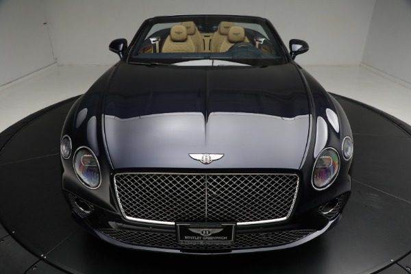 Used 2022 Bentley Continental GTC V8 for sale $249,900 at Alfa Romeo of Westport in Westport CT 06880 13