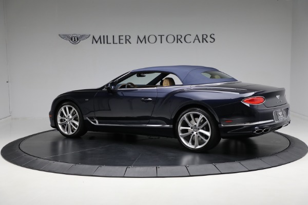 Used 2022 Bentley Continental GTC V8 for sale $249,900 at Alfa Romeo of Westport in Westport CT 06880 18