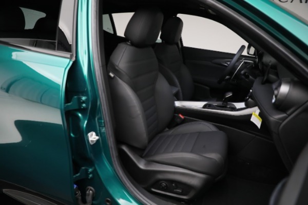 New 2024 Alfa Romeo Tonale Veloce for sale Sold at Alfa Romeo of Westport in Westport CT 06880 26