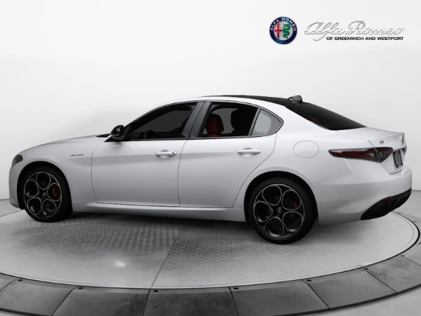 New 2024 Alfa Romeo Giulia Veloce for sale $55,060 at Alfa Romeo of Westport in Westport CT 06880 8