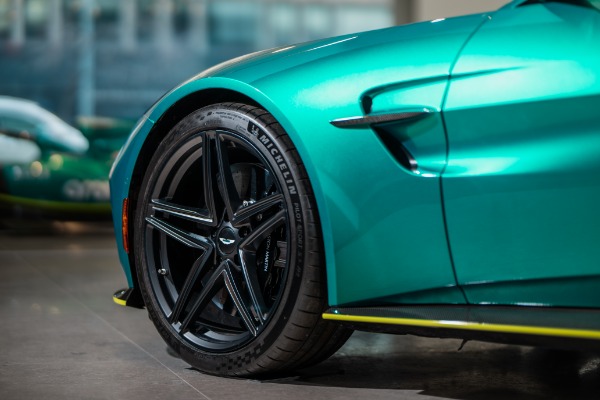 New 2025 Aston Martin Vantage for sale Sold at Alfa Romeo of Westport in Westport CT 06880 8