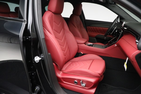 New 2024 Maserati Grecale Trofeo for sale Sold at Alfa Romeo of Westport in Westport CT 06880 28