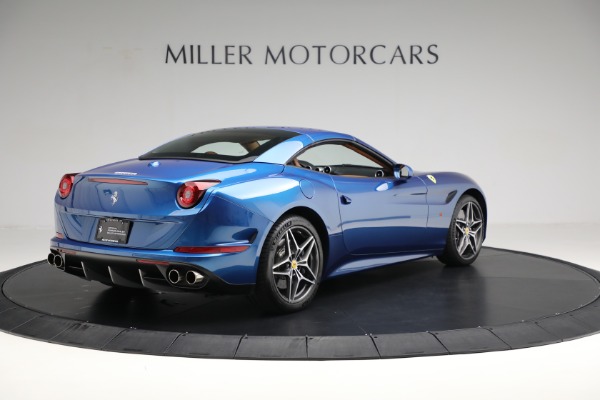Used 2016 Ferrari California T for sale $169,900 at Alfa Romeo of Westport in Westport CT 06880 17