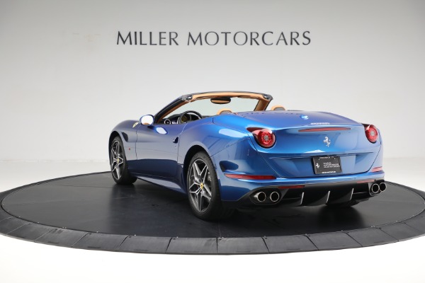 Used 2016 Ferrari California T for sale $169,900 at Alfa Romeo of Westport in Westport CT 06880 5