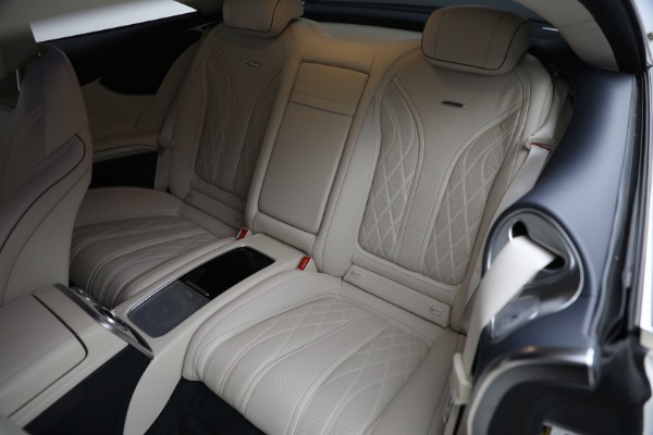 Used 2019 Mercedes-Benz S-Class AMG S 65 for sale Sold at Alfa Romeo of Westport in Westport CT 06880 16